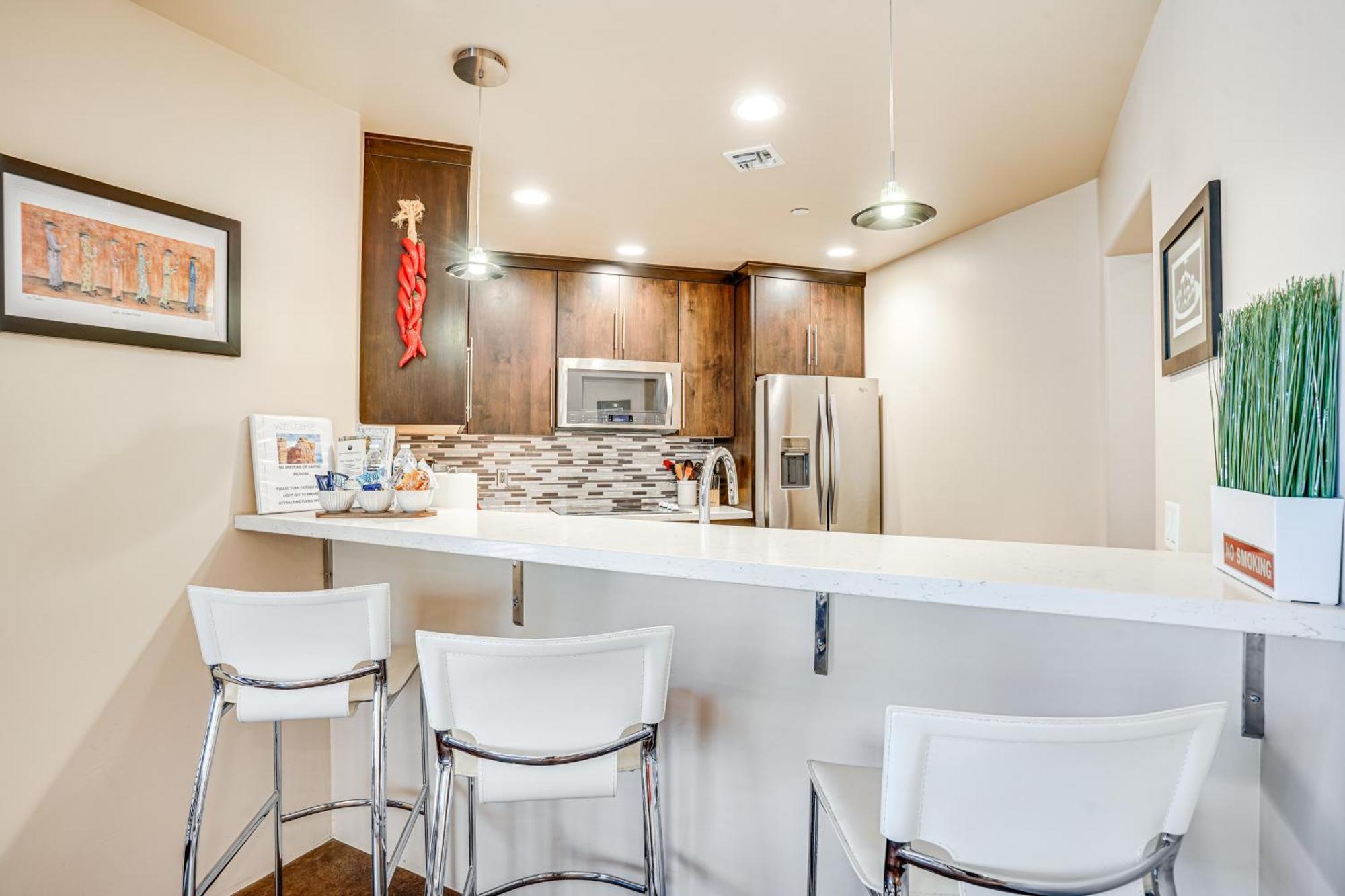 דירות Sedona Couples Retreat With Patio Walk To Trails! מראה חיצוני תמונה